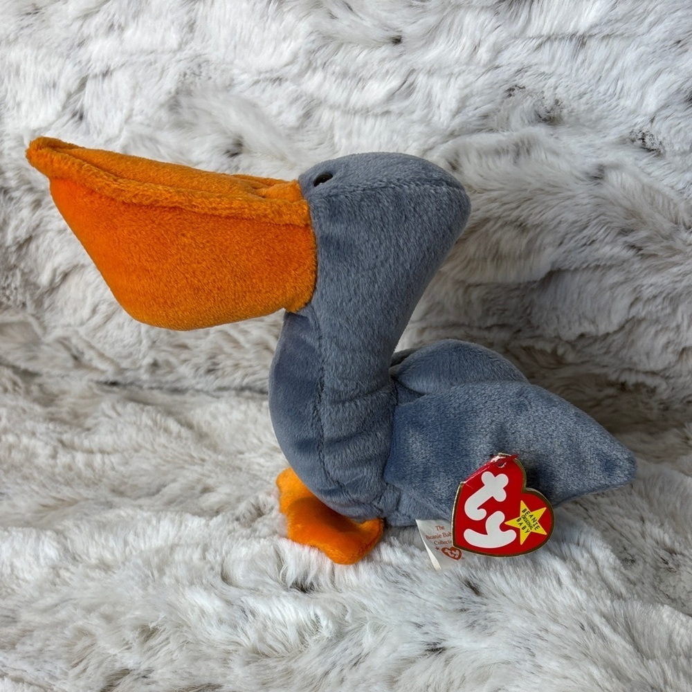 Ty Original Beanie Baby Scoop the Pelican. 1996